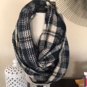 Brand New With Tags LOFT Infinity Scarf